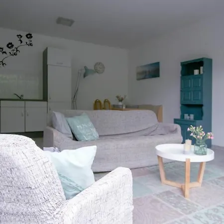 Apartment Knus Tuin-appartement Vlakbij Nijmegen Voor 2 Personen Molenhoek