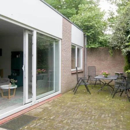 Knus Tuin-appartement Vlakbij Nijmegen Voor 2 Personen * Molenhoek